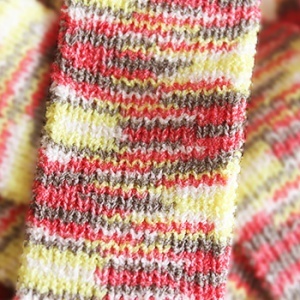 毛織企業(yè) 傳統(tǒng)與現(xiàn)代的交織，機遇與挑戰(zhàn)并存